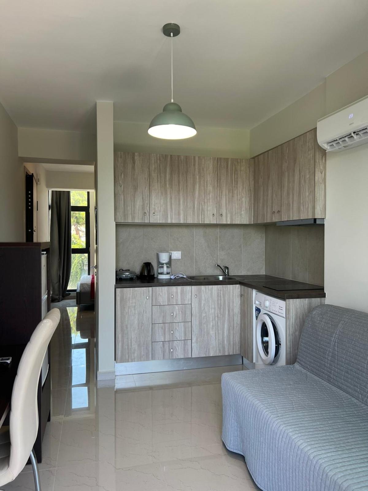 1301 τρίτου ορόφου στο χαλάνδρι Apartamento *